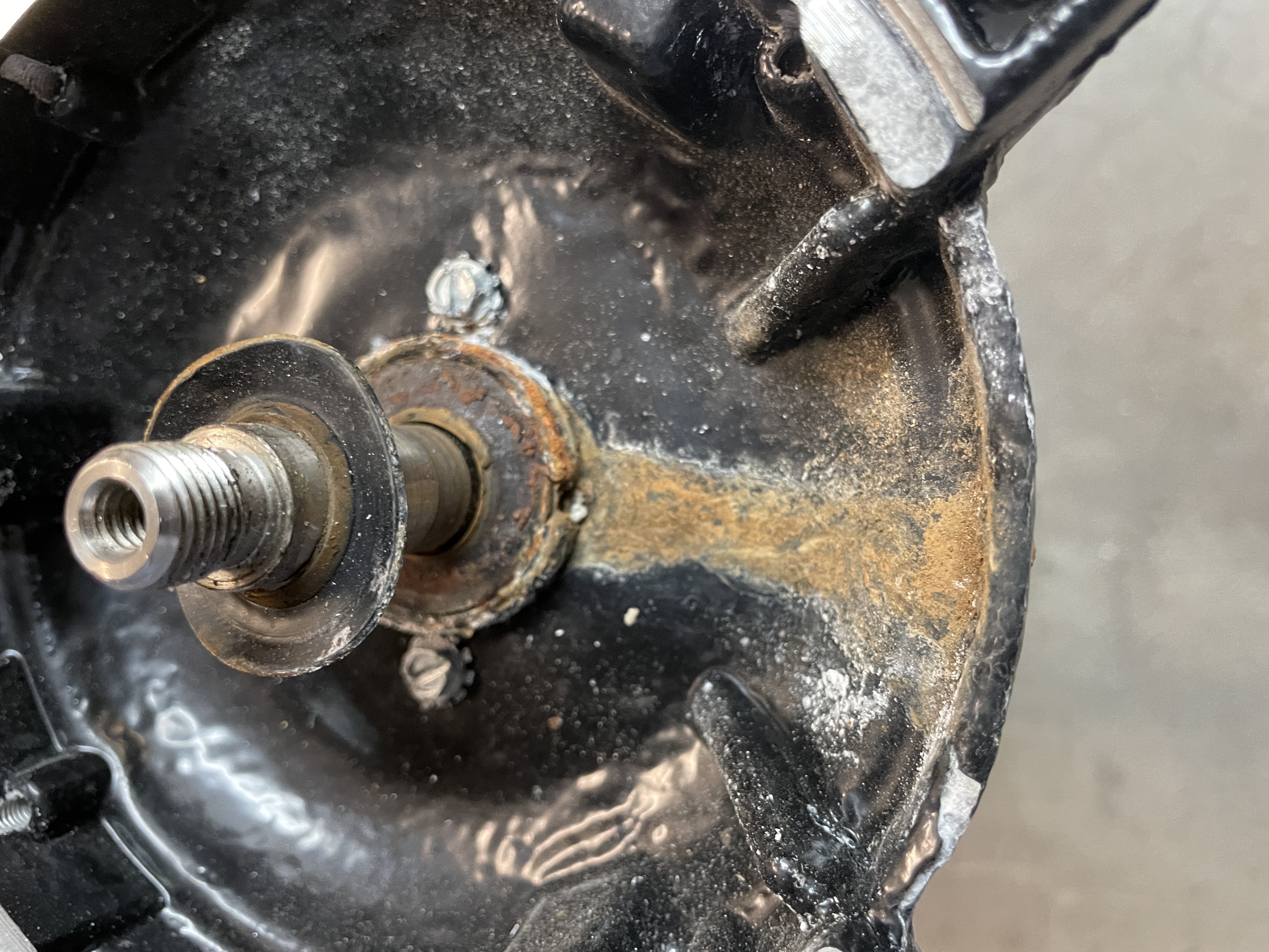 Leaky Seal causing rust and motor failure